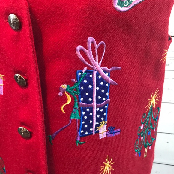 Christmas Vest - Picture 3 of 7